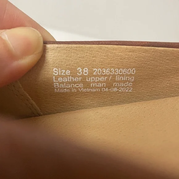 Dansko Larisa Women's Casual Shoes, Saddle Milled Size EU 38 US 7.5 - Picture 6 of 8